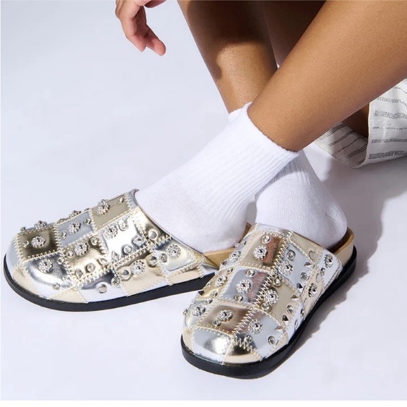 Azalea Wang Anslie Studded Mules Gold & Silver  8 - Picture 2 of 9